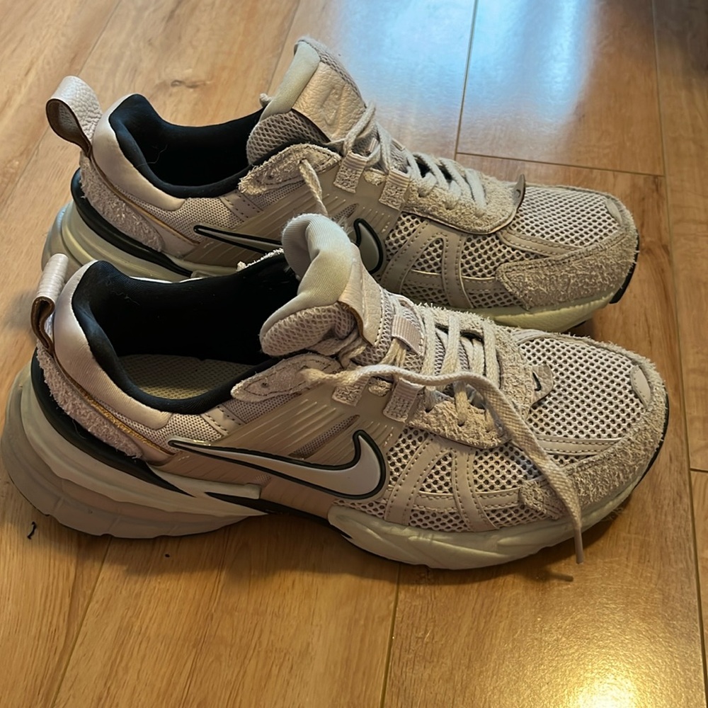Nike run V2K